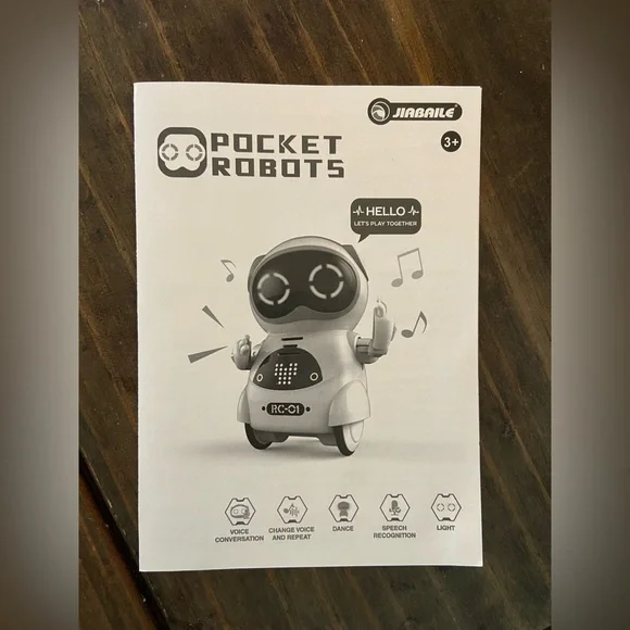 Pocket Talking Robot - Picture 5 of 7